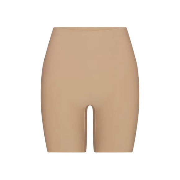 Seamless Tan Shapewear Set - Picture 4 of 5